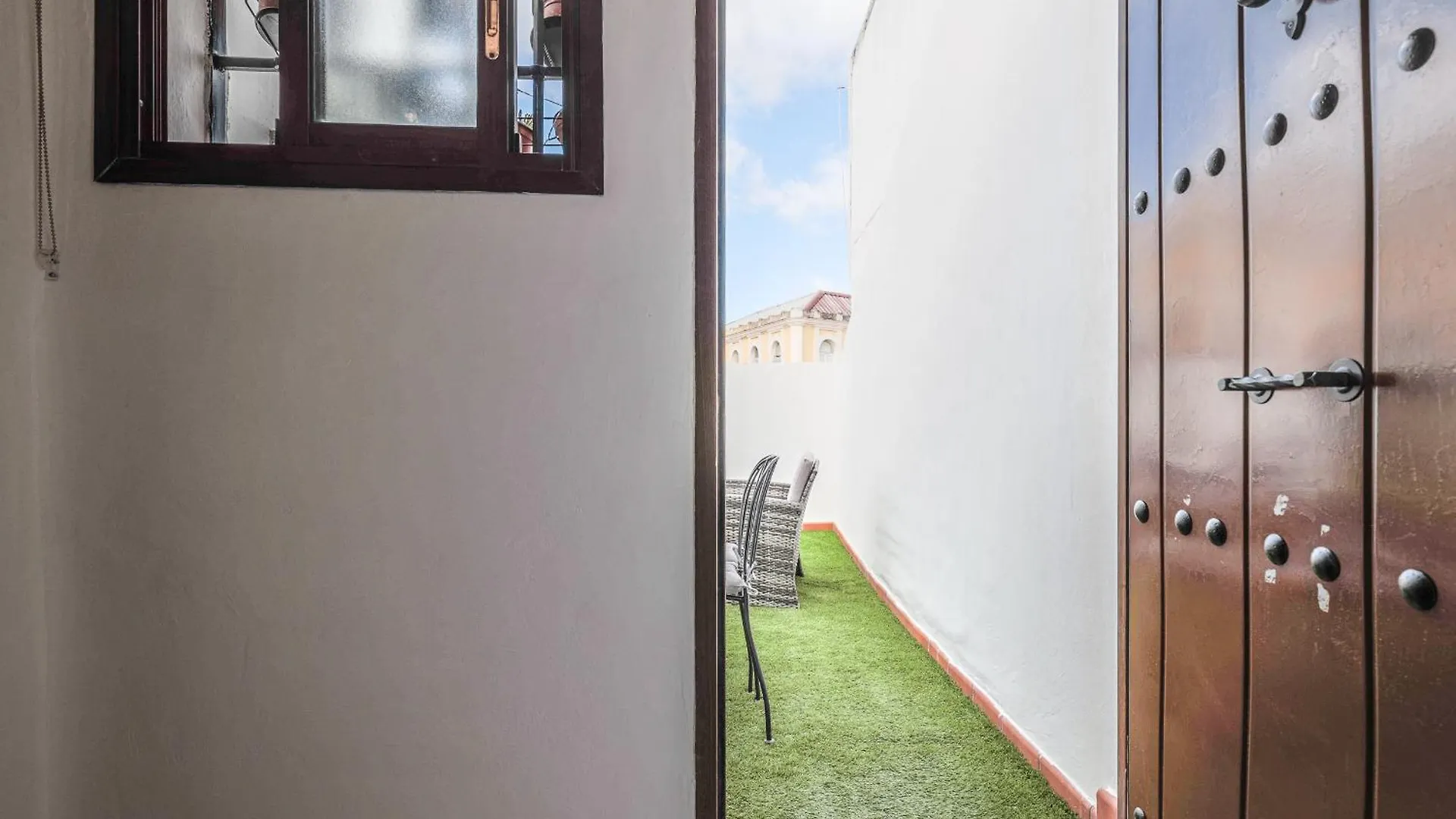 Bonito Duplex Con Terraza Calle Feria Seville